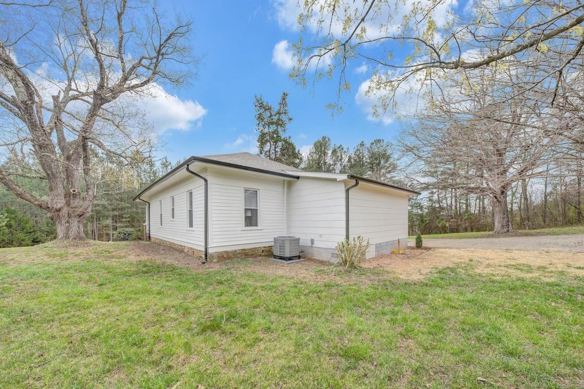 Cottage In The Pines Rocky Mount Exterior photo
