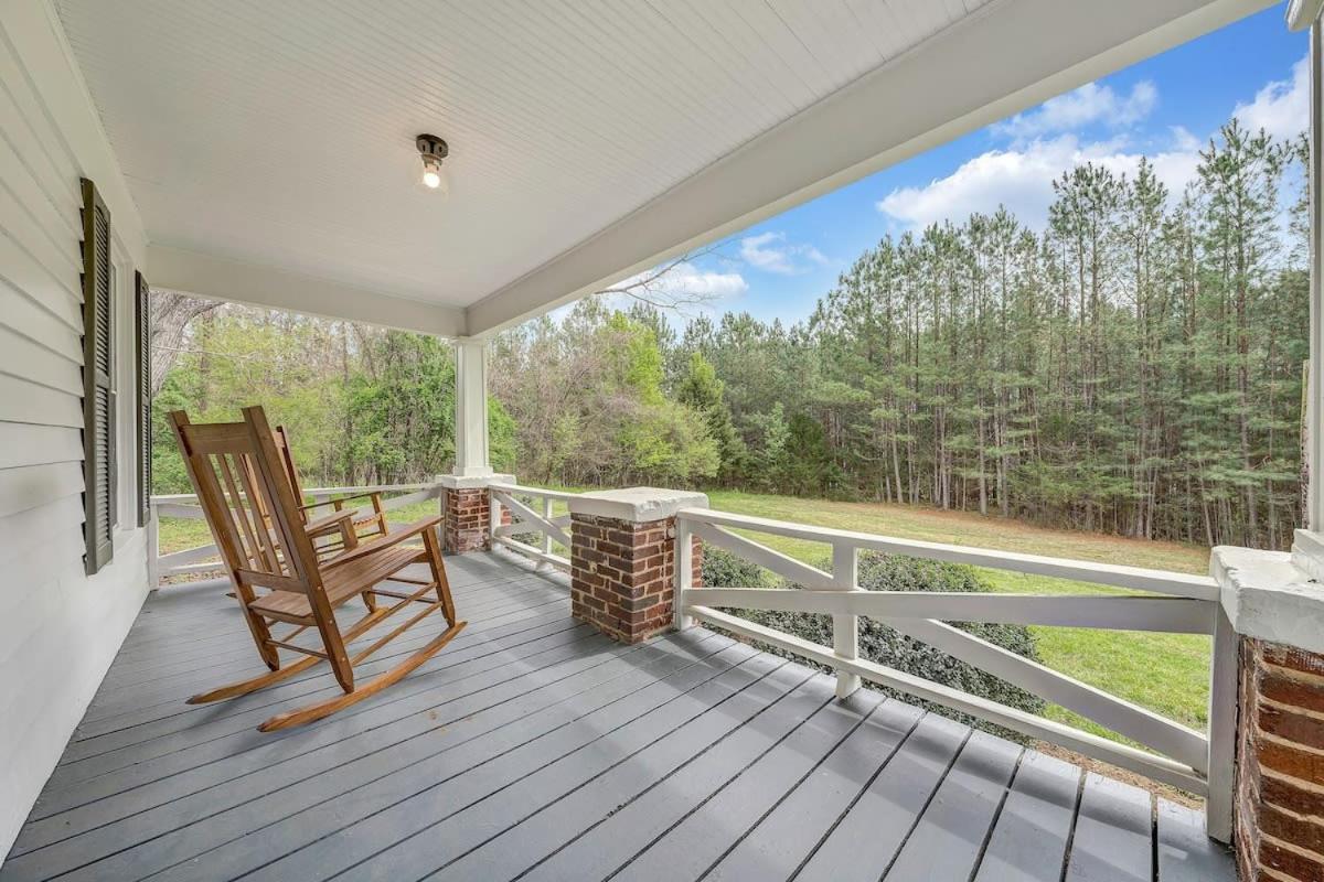 Cottage In The Pines Rocky Mount Exterior photo
